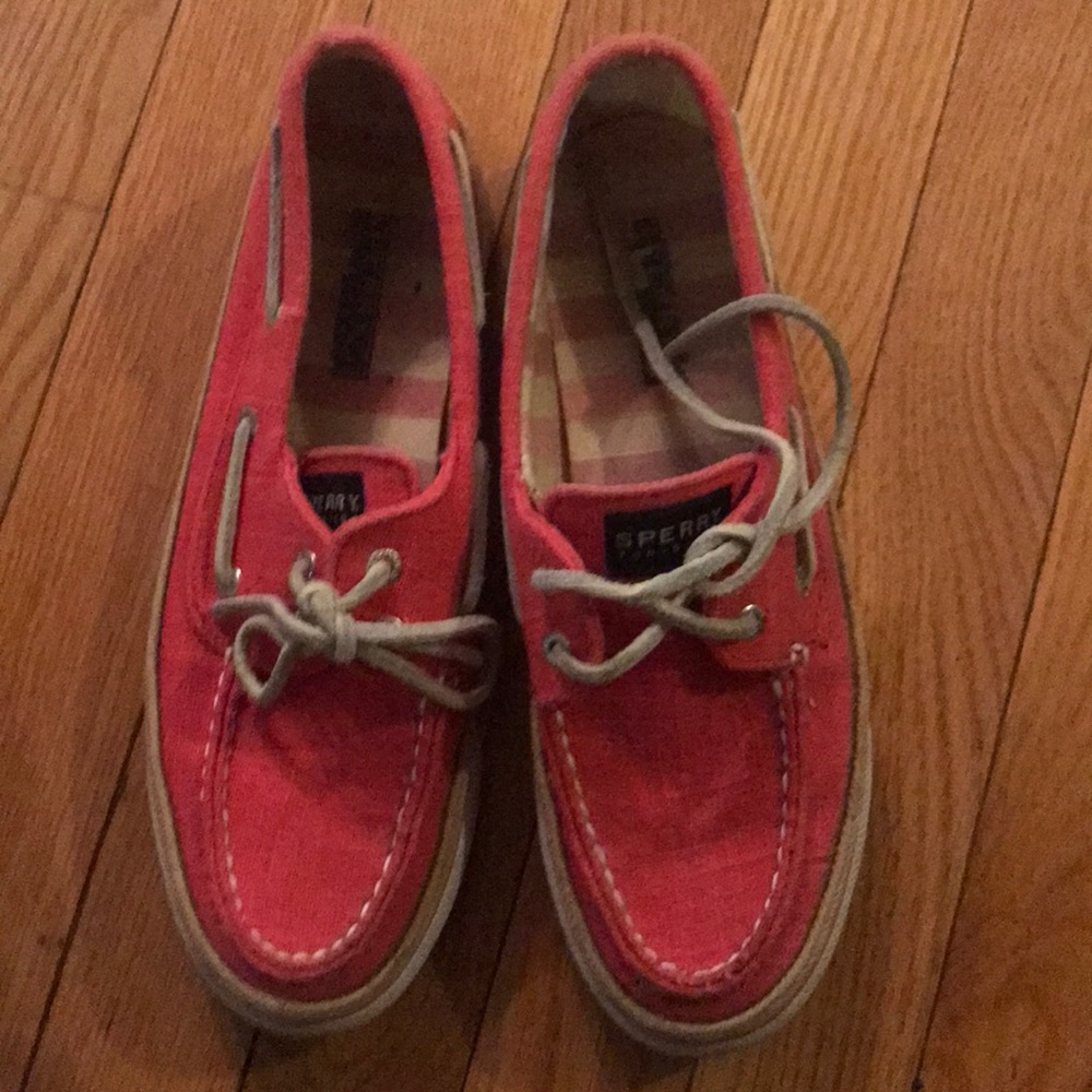 Pink Sperrys